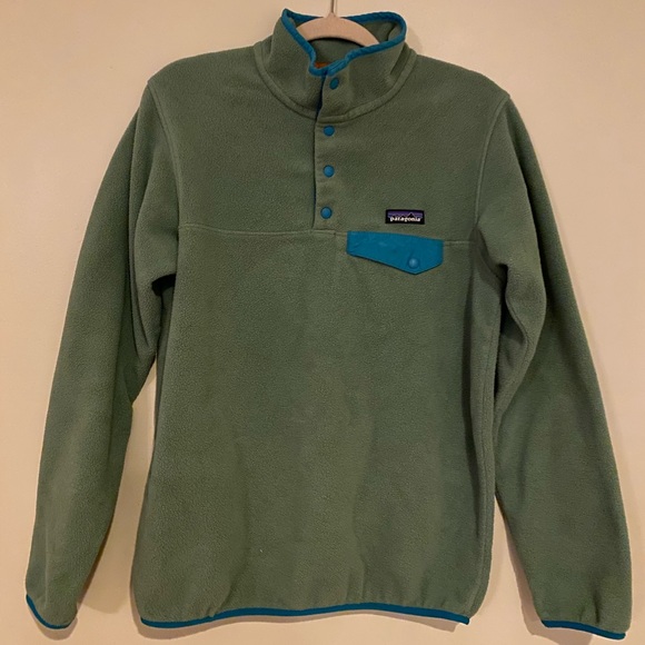 Patagonia Tops - NWOT PATAGONIA Synchilla fleece women’s pullover